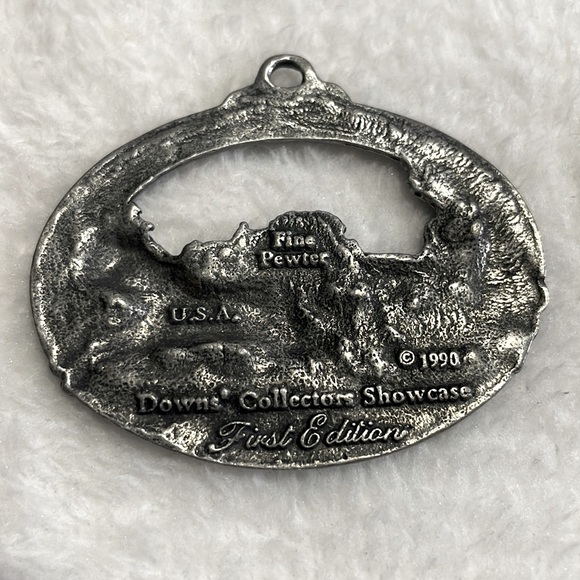 Downs Collectors Showcase 1990 First Edition Pewter Seasons Greetings Ornament - Picture 2 of 5